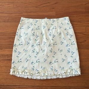Urban outfitters cream floral‎ skirt